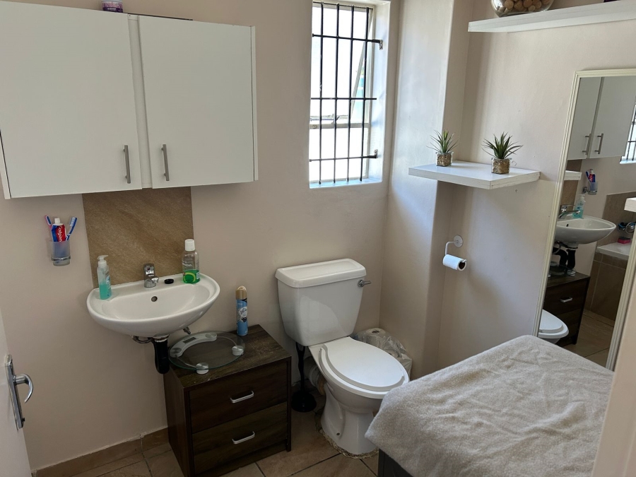To Let 3 Bedroom Property for Rent in Scottsdene Western Cape